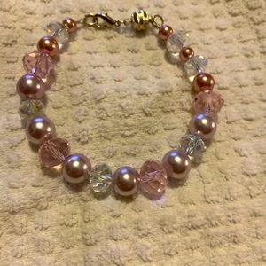 White Plastic and Pink Pearl Bead Bracelet